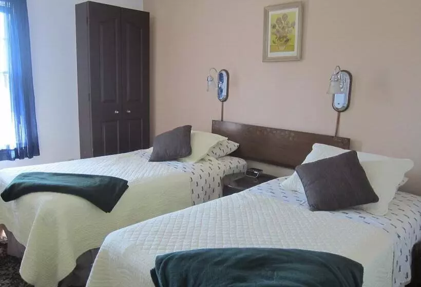 Szálloda Salmon River Country Inn