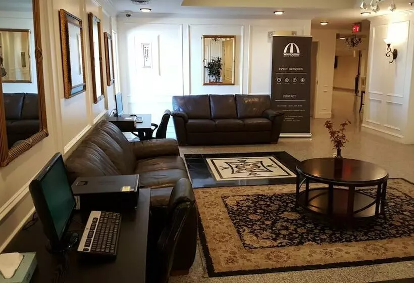 Montecassino Hotel & Suites