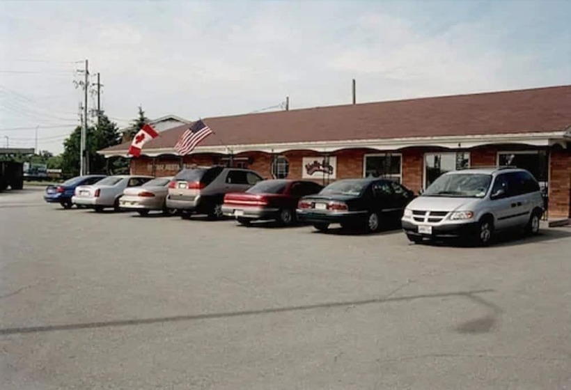 مُتل Ivy Rose Motor Inn