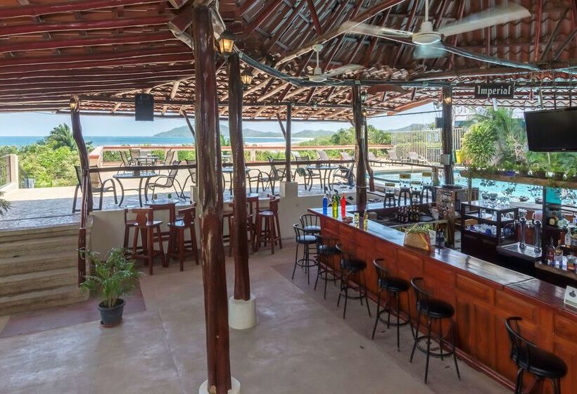 Best Western Tamarindo Vista Villas