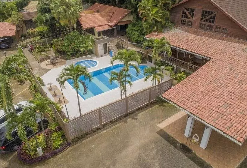 El Rodeo Estancia Boutique Hotel & Steakhouse