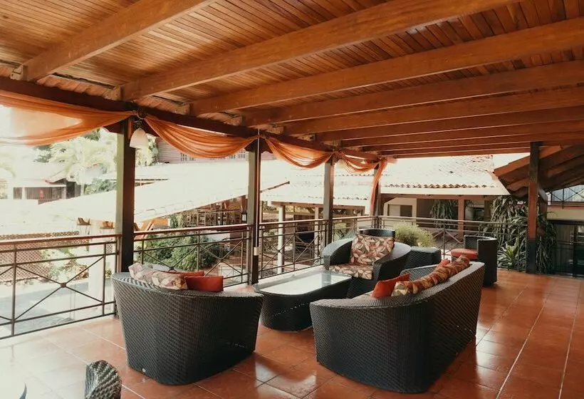 El Rodeo Estancia Boutique Hotel & Steakhouse