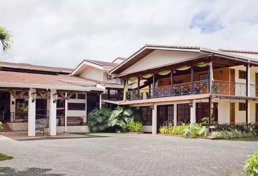 El Rodeo Estancia Boutique Hotel & Steakhouse