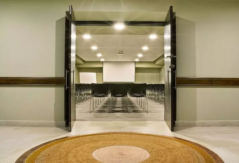 호텔 Movich Casa Del Alferez