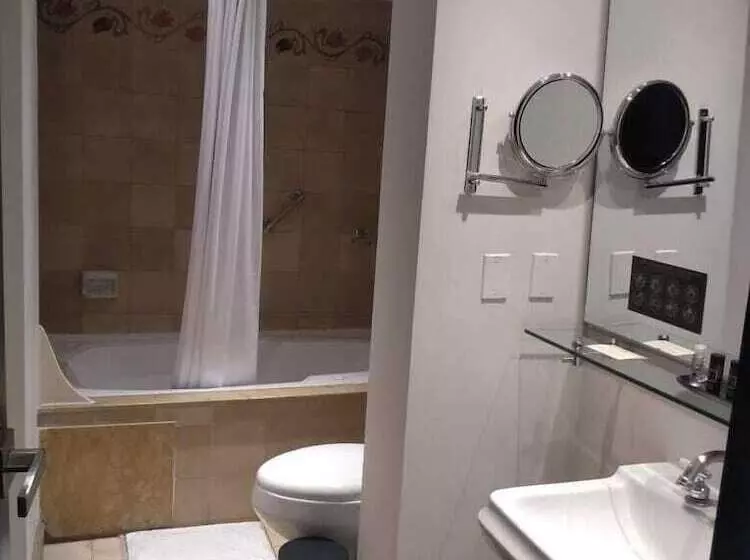 호텔 Movich Casa Del Alferez