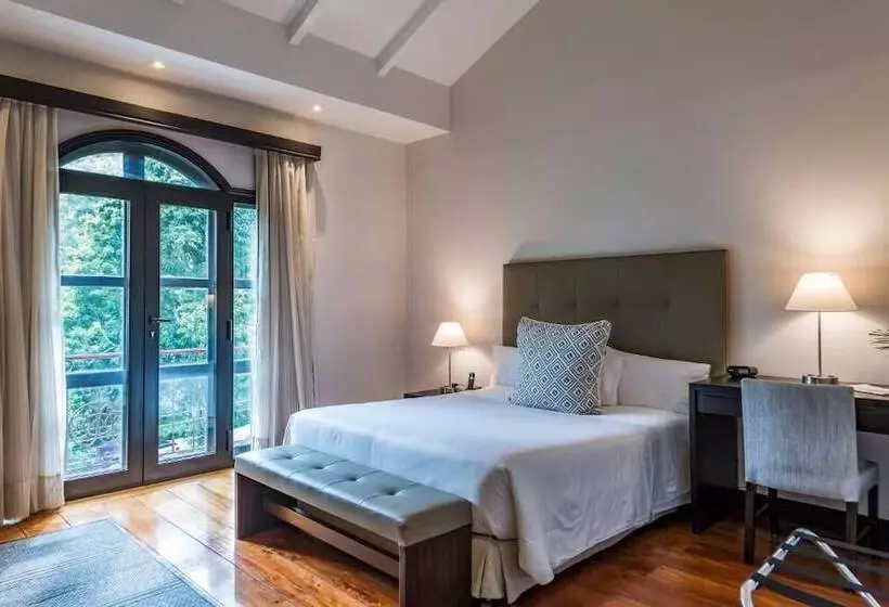 호텔 Movich Casa Del Alferez