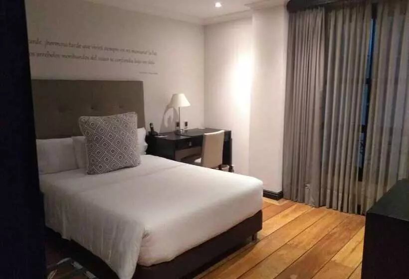 호텔 Movich Casa Del Alferez