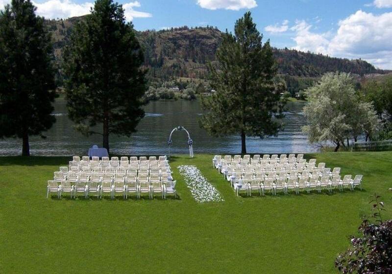 هتل South Thompson Inn & Conference Centre