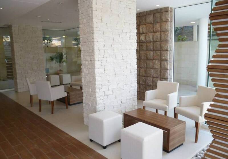 ホテル Tui Blue Kalamota Island   All Inclusive