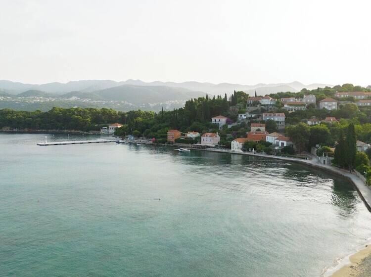 ホテル Tui Blue Kalamota Island   All Inclusive