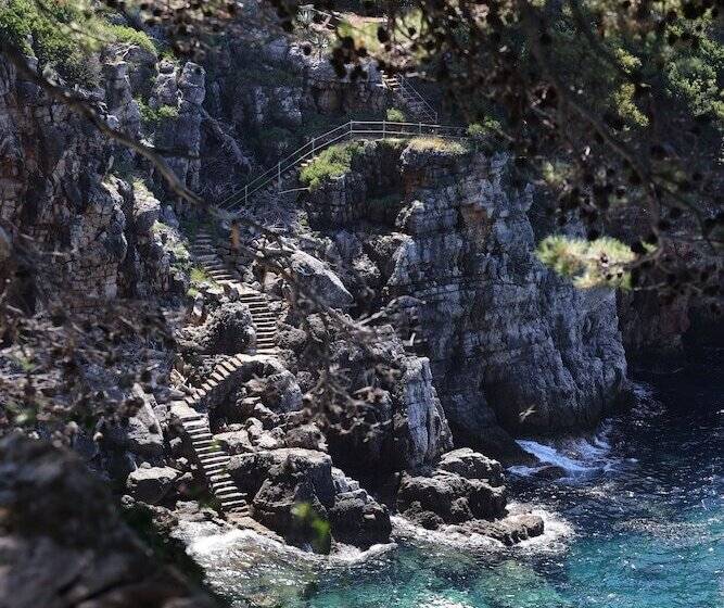 ホテル Tui Blue Kalamota Island   All Inclusive