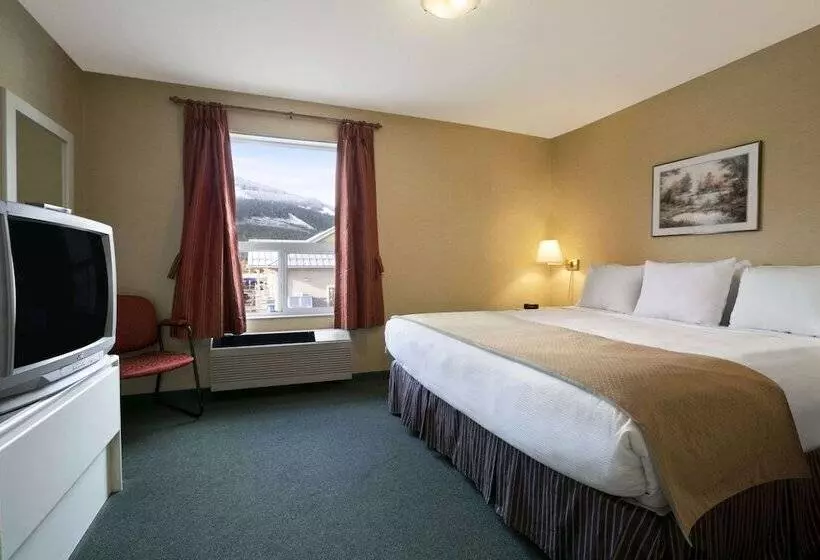 汽车旅馆 Super 8 By Wyndham Revelstoke Bc