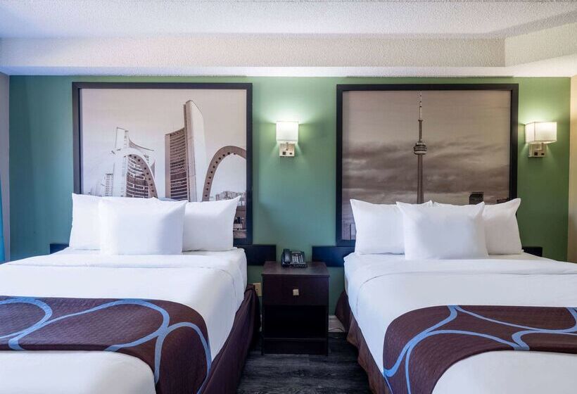 モーテル Super 8 By Wyndham Toronto East On
