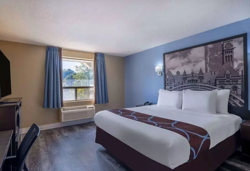 Мотель Super 8 By Wyndham Toronto East On