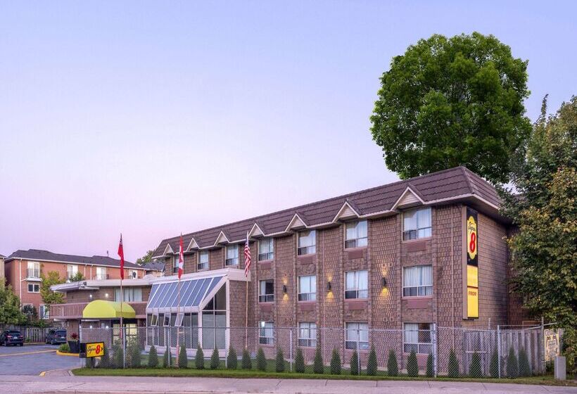 モーテル Super 8 By Wyndham Toronto East On
