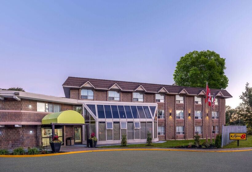 モーテル Super 8 By Wyndham Toronto East On