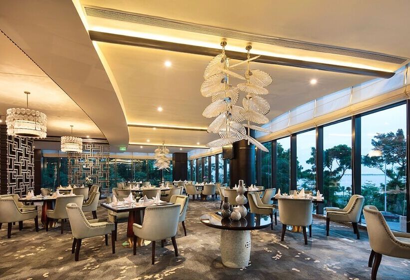 Grand Bay Hotel Zhuhai