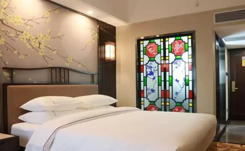 Отель Guangdong Victory