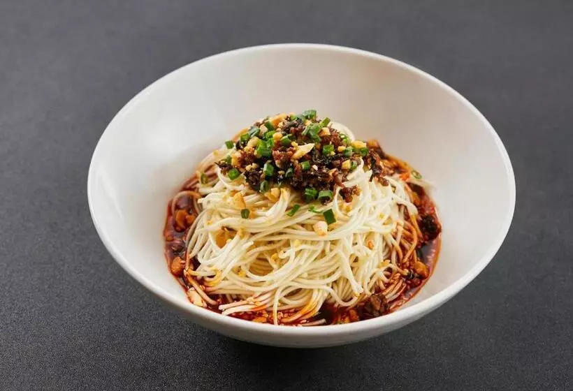 Отель Hyatt Regency Metropolitan Chongqing