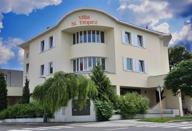 هتل Villa St. Tropez