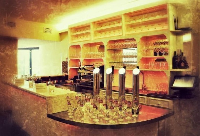 هتل Villa St. Tropez