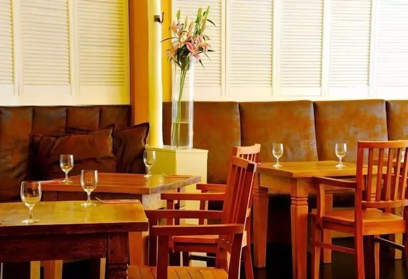 هتل Villa St. Tropez