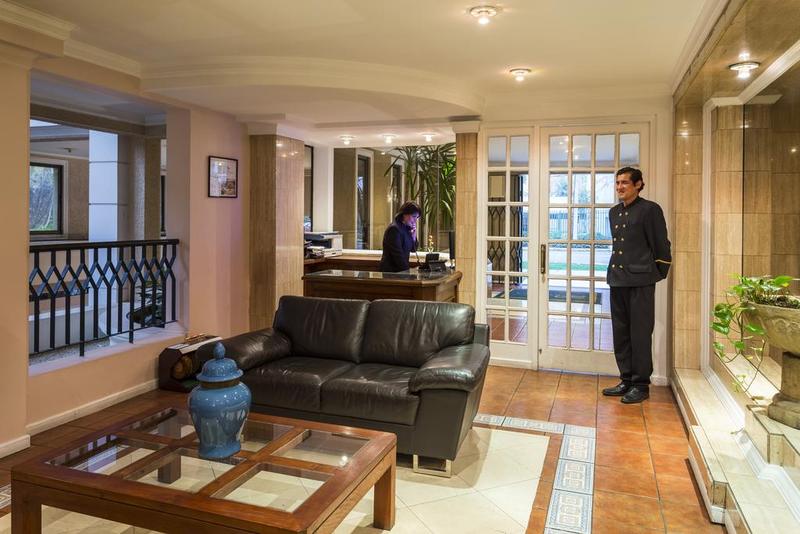 Park Plaza Apartments