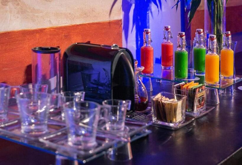 استراحتگاه Jewel Palm Beach