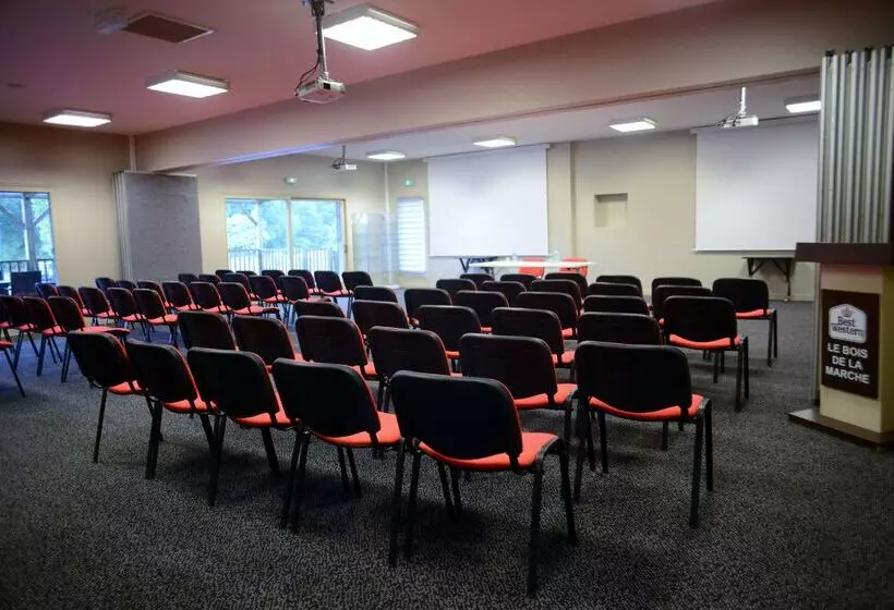 בית מלון כפרי Best Western Le Bois De La Marche