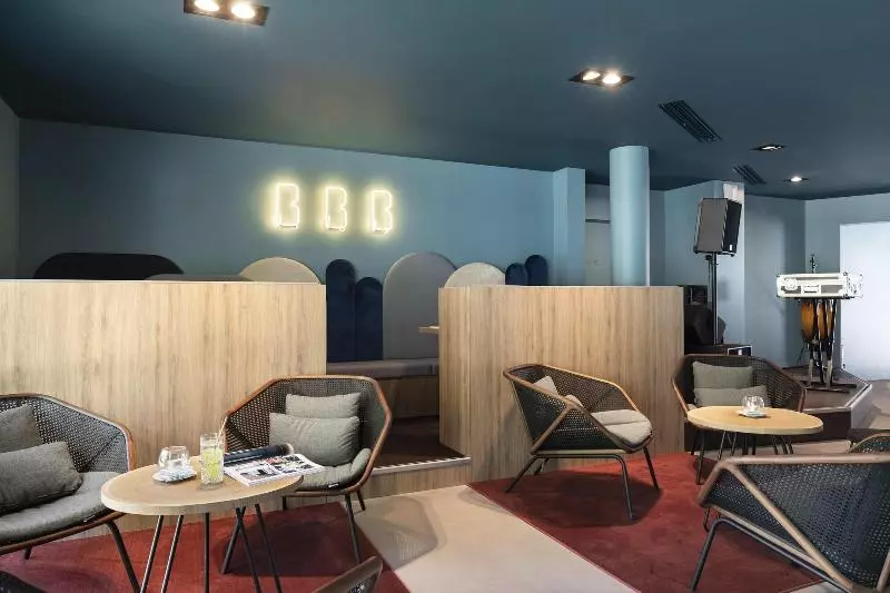 Отель Black Bass