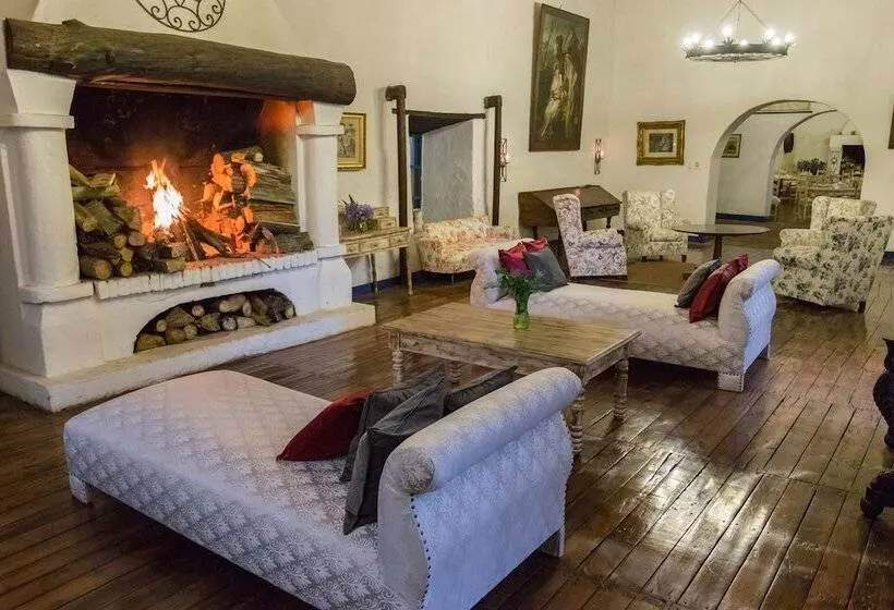 호텔 Hostería Hacienda Pinsaqui