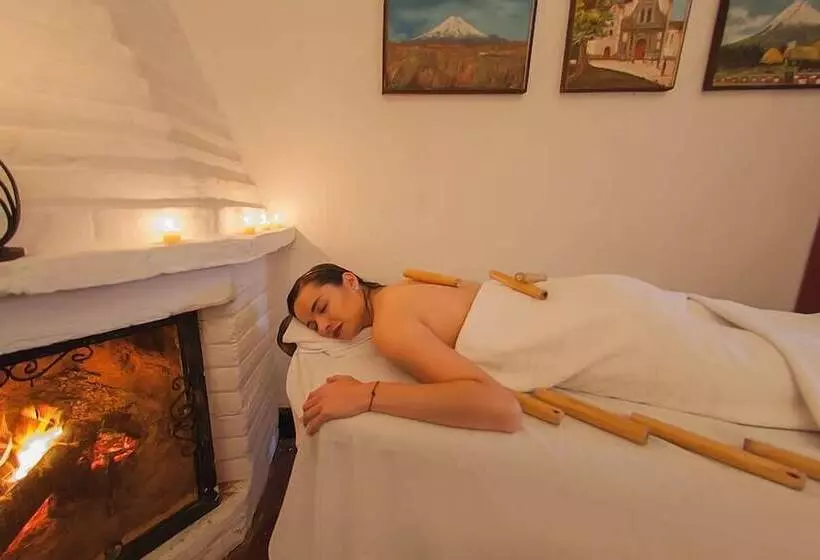 호텔 Hostería Hacienda Pinsaqui