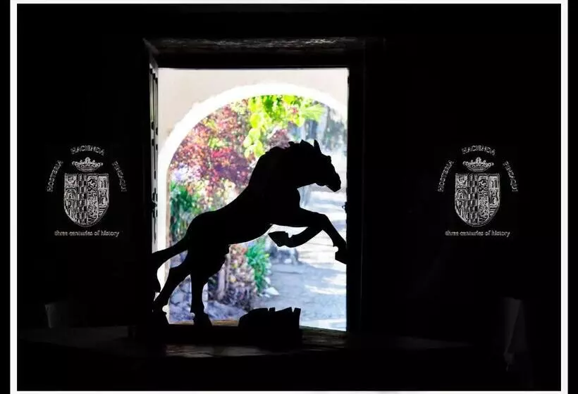 호텔 Hostería Hacienda Pinsaqui