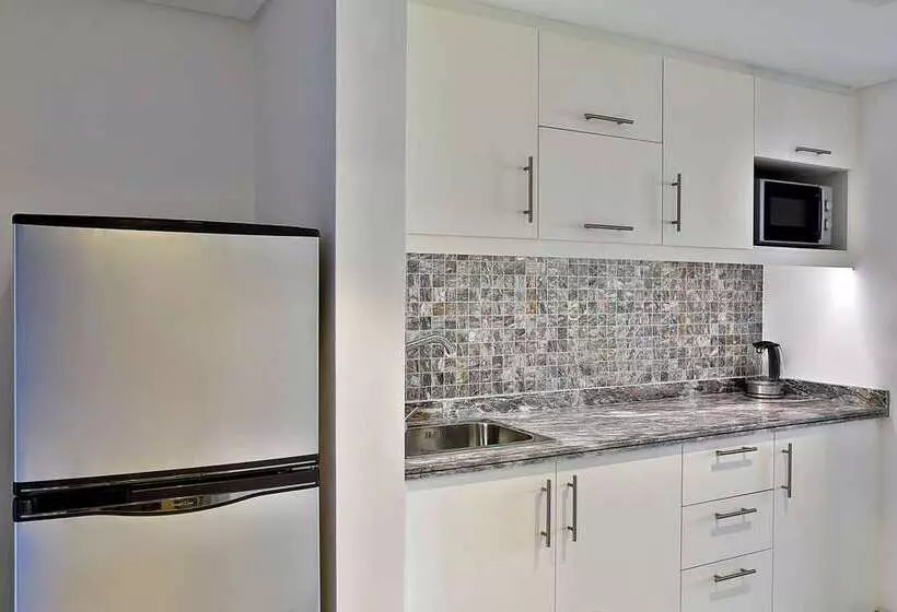 هتل Hilton Hurghada Plaza