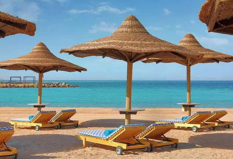 هتل Hilton Hurghada Plaza