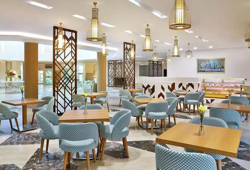 هتل Hilton Hurghada Plaza