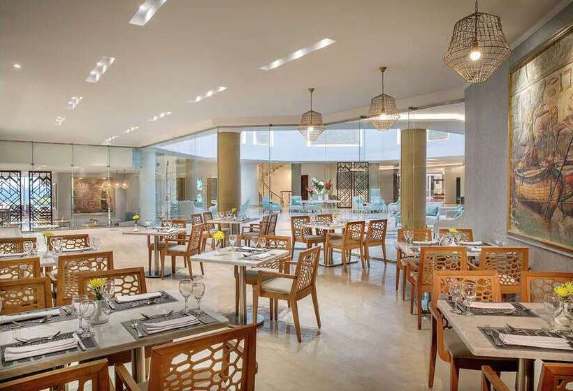 هتل Hilton Hurghada Plaza