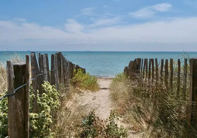 Отель Atalante Relais Thalasso & Spa Wellness Hôtel