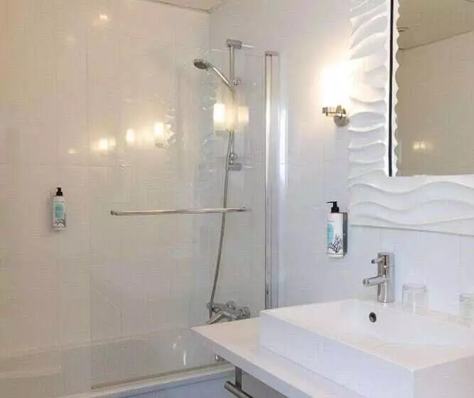 Отель Atalante Relais Thalasso & Spa Wellness Hôtel