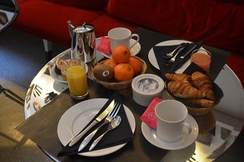 هتل Du Triangle D Or