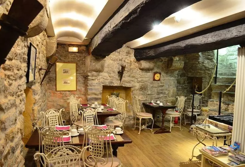 Отель Elizabeth   Intra Muros