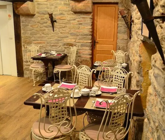 Отель Elizabeth   Intra Muros