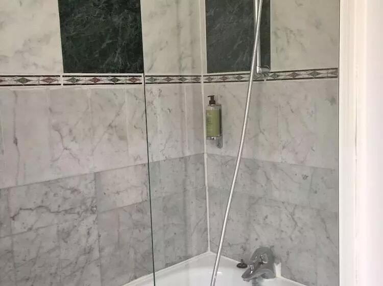 Отель Elizabeth   Intra Muros