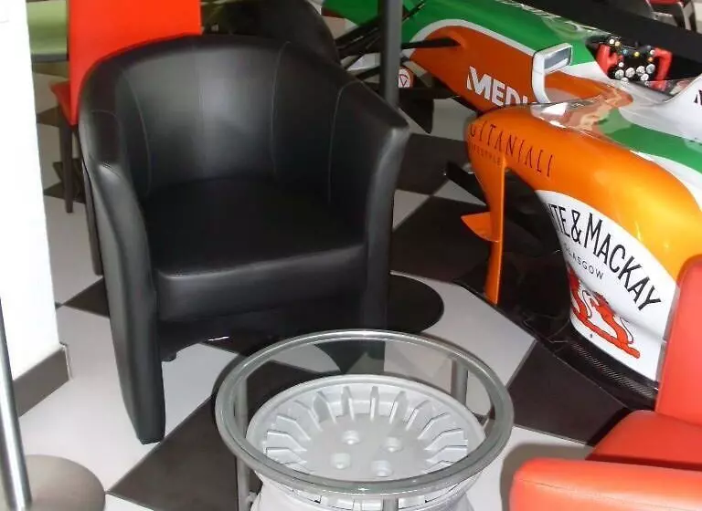 Enzo Hotels Vierzon By Kyriad Direct