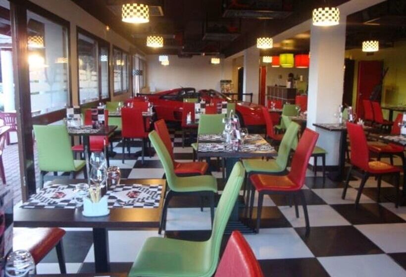 Enzo Hotels Vierzon By Kyriad Direct