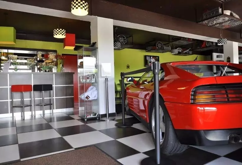 Enzo Hotels Vierzon By Kyriad Direct