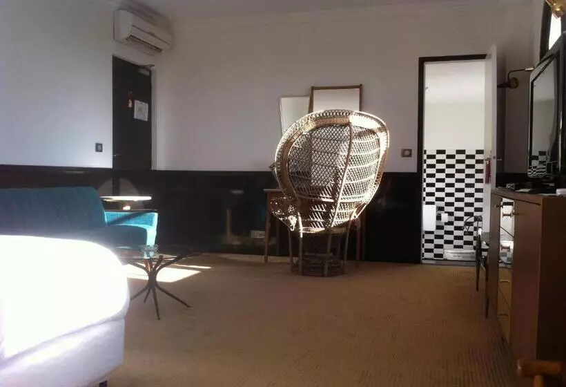 Отель Hôtel Ermitage