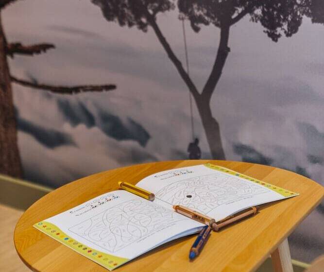 هتل Ibis Styles Antibes