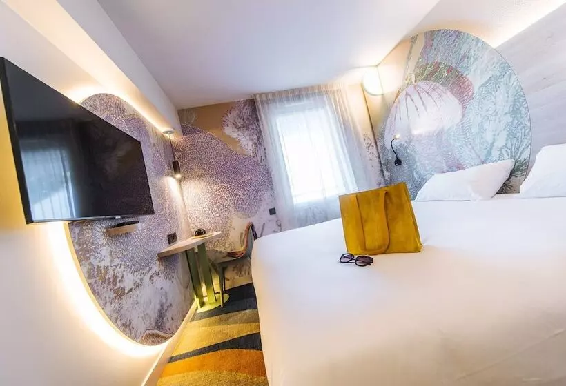 Отель Ibis Styles Antibes