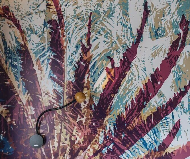 هتل Ibis Styles Antibes